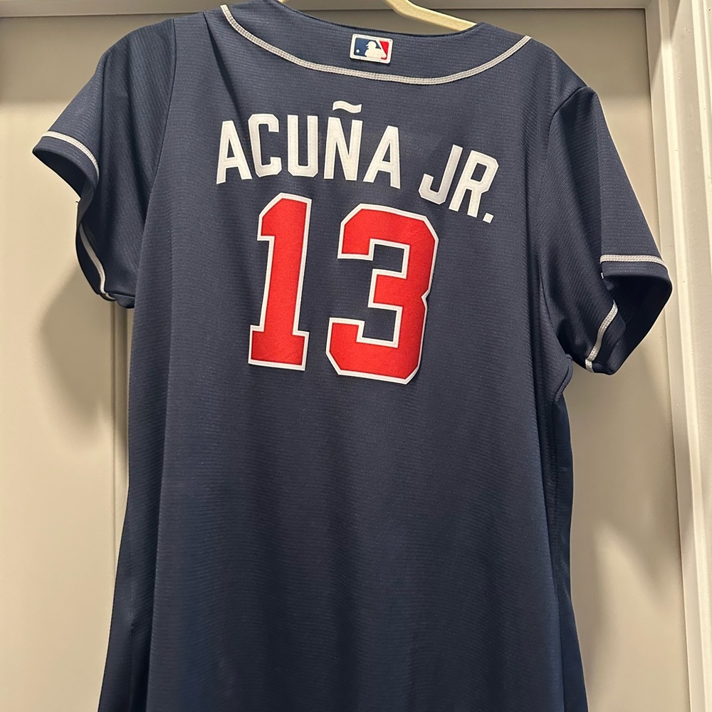 Atlanta Braves Nike women’s XXL jersey excellent condition Ronald acuna jr #13